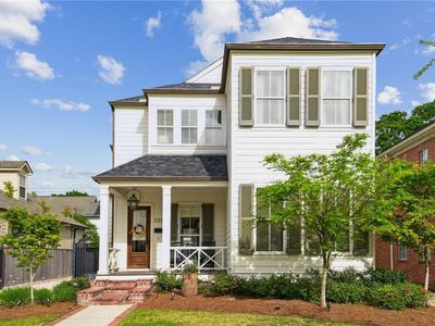 231 E Livingston Pl