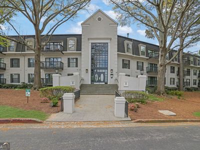 1104 Pine Heights Dr NE