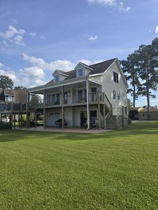 127 Dickinson Rd