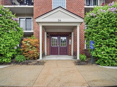 Property at 36 Maple Crest Cir APT F, Holyoke, MA