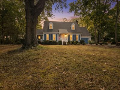916 Oxford Dr