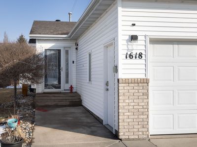 Property at 1618 Suntree Dr, West Fargo, ND