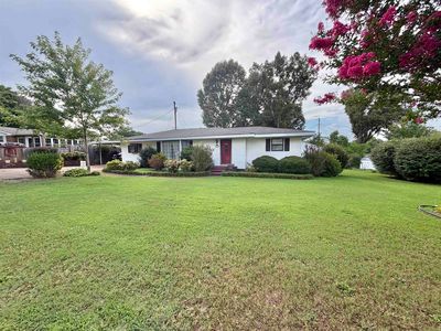 4105 Eastwood Dr