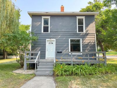 127 E Summit Ave