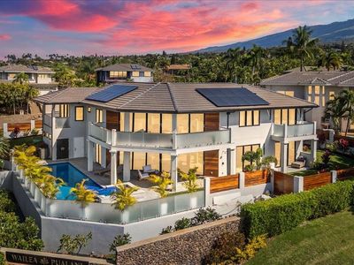 3378 E Lani Ikena Way