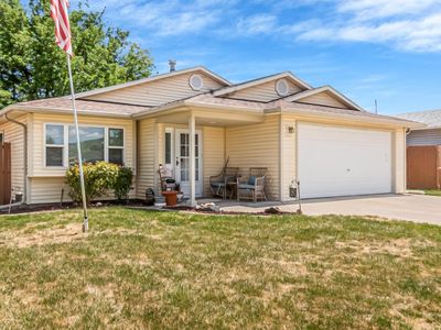 252 W Gloucester Cir