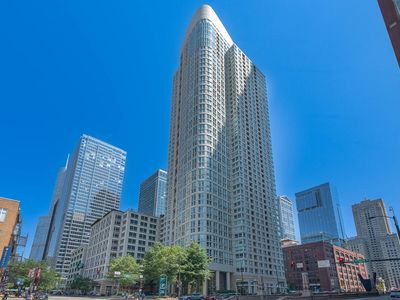 345 N La Salle Dr APT 2607