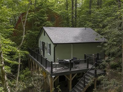 141 Snowflake Road