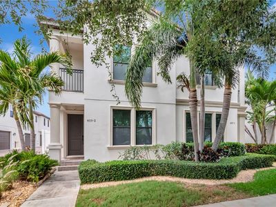 409 S Tampania Ave Unit 2