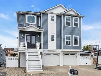 25 Sunrise Way