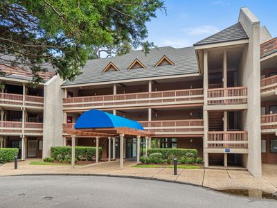180 Rothbury Circle #101