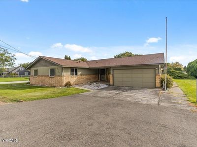 1517 S 72nd Ave