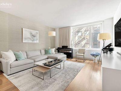 151 W 21st St APT 6A