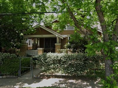 302 Hunt St