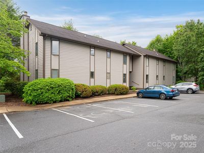 201 Racquet Club Rd #21