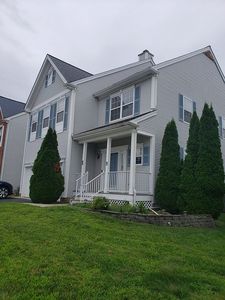 22 Stanford Dr