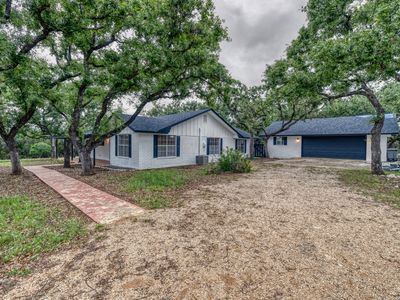 835 Alex Auld Drive