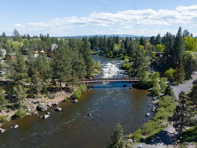 1565 NW Wall St #136137