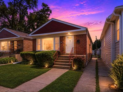 Property at 8303 44th St, Lyons, IL