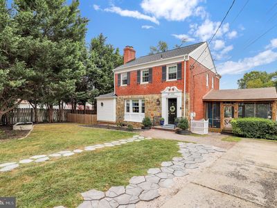 211 E Indian Spring Dr