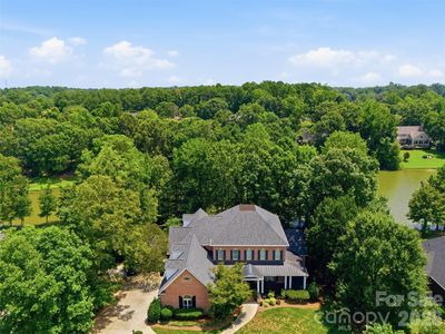 1958 Landry Ln