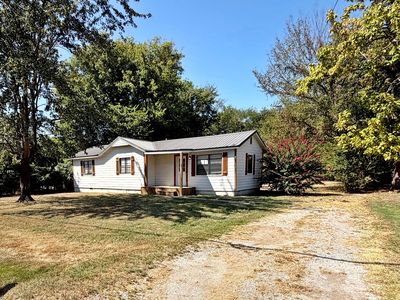 Property at 610 S State St, Wagoner, OK