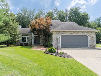 Property at 1554 S Woodfield Trl, Warsaw, IN