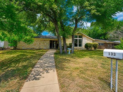 133 Oakhurst Dr