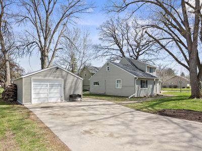 437 Linden Ave SW