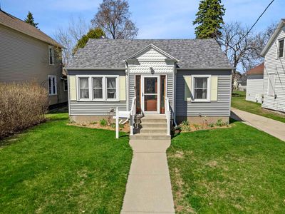 2116 10th Ave