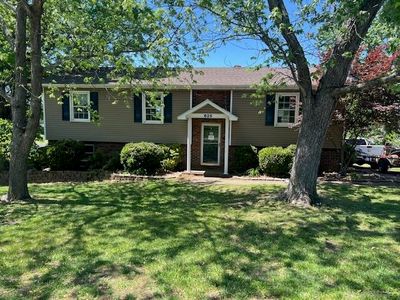 625 Westside Ave