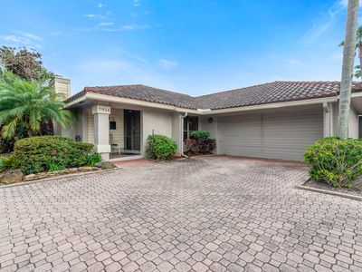 7914 Palacio Del Mar Drive