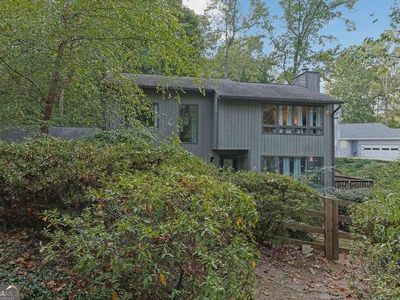 3843 Loch Highland Pkwy NE