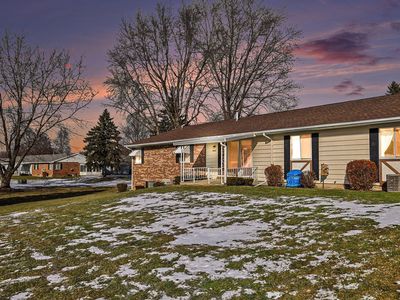 5896 Leisure South Dr SE #290