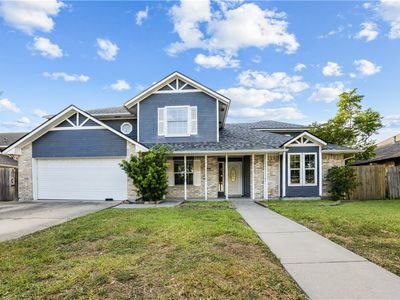2302 Twin Oak Dr
