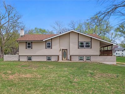 Property at 15944 152nd St, Bonner Springs, KS