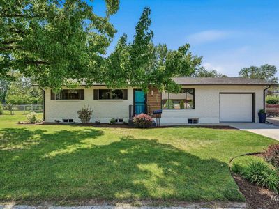 3513 W Normandie Dr