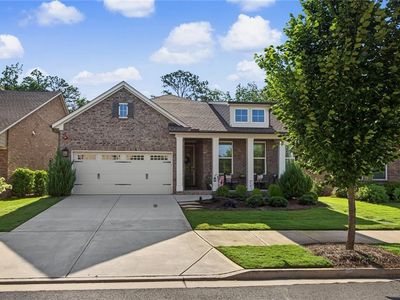 308 Carriage Glen Ln