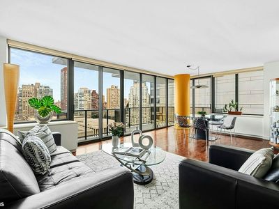 161 W 61st St #21EF