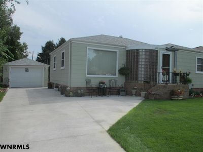 Property at 1405 Q St, Gering, NE