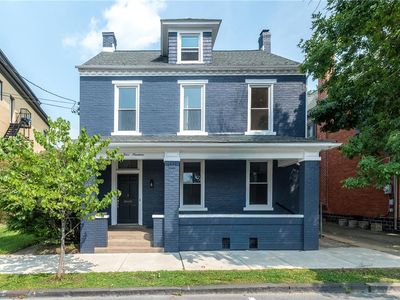 419 Main St
