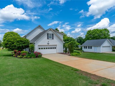2 Wheatstone Ct