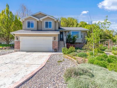 814 Mountain Rd