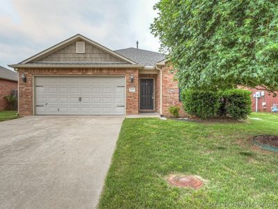 12677 S 88th East Ave