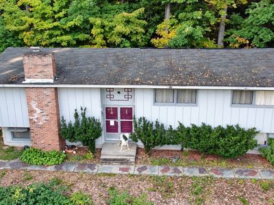 3 Birchknoll Dr
