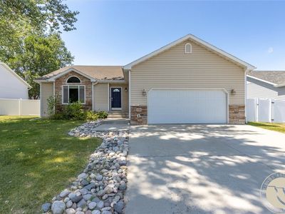 1284 Mirror Lake Ln
