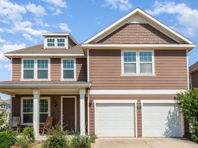 Property at 6032 Hailey Ct, Aubrey, TX