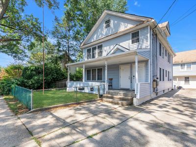343 Roslyn Avenue