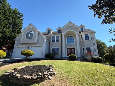 Property at 906 Saddle Dr, Salem, VA