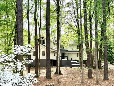 996 Cleland Dr